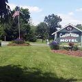 Carlinvilla Motel