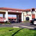 Castaic Inn