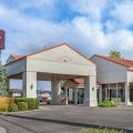 Clarion Inn