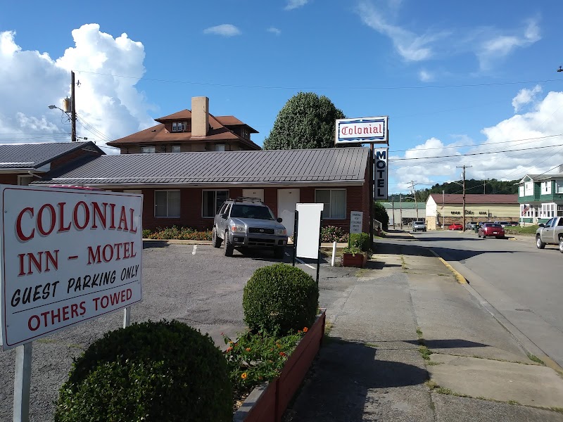 Colonial Hotel-Motel in Buckhannon, West Virginia, United States