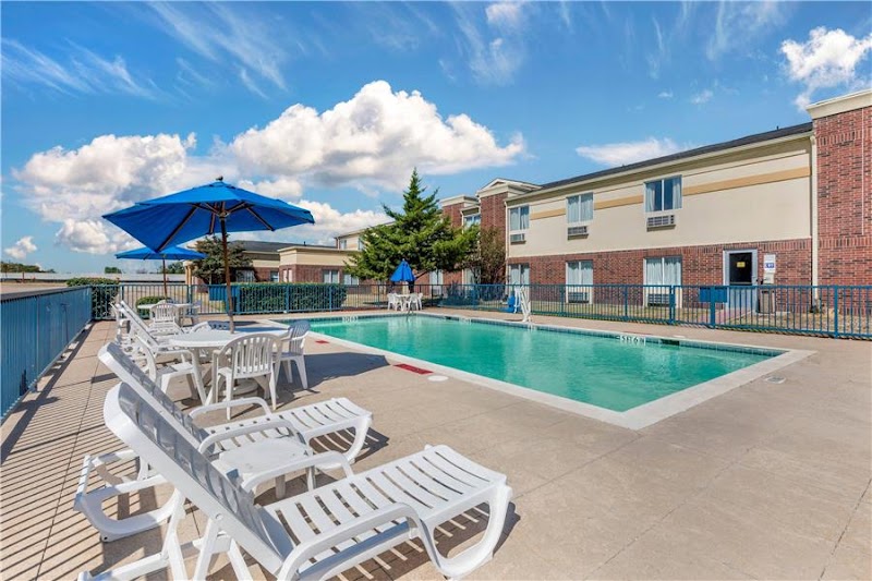 Comfort Inn Red Oak in Red Oak, Texas, United States
