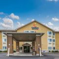Comfort Inn & Suites Fairborn