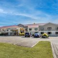 Comfort Inn & Suites Leeds I-20