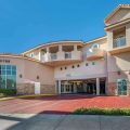Comfort Inn & Suites Near Universal – North Hollywood – Burbank