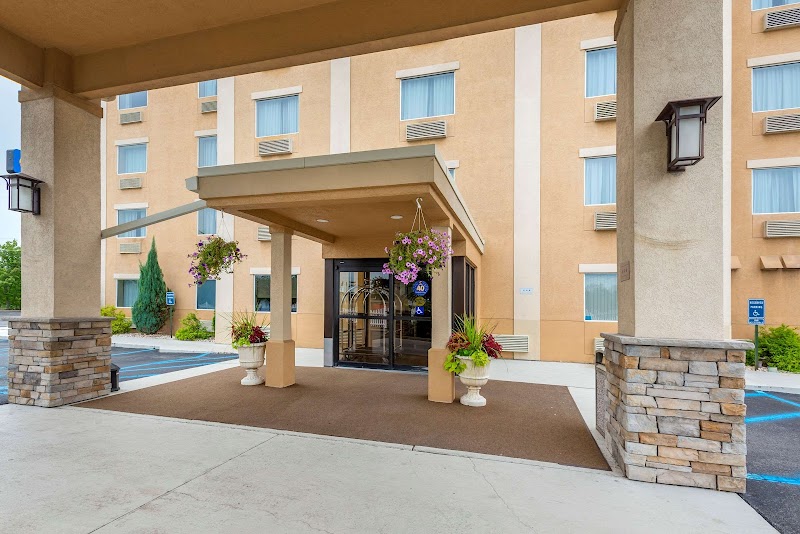Comfort Inn & Suites Wilkes Barre - Arena in Mountain Top, Pennsylvania, United States