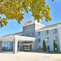 Comfort Suites Bloomington