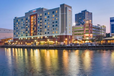 Courtyard by Marriott Gaithersburg Washingtonian Center in Gaithersburg, Maryland, United States