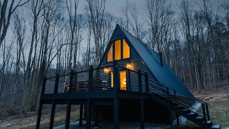 Cozy Cabins in Logan, Ohio, United States