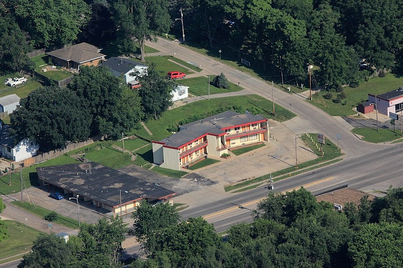Cozy Rest Motel in Cedar Falls, Iowa, United States