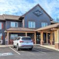 Craftsman Inn & Suites