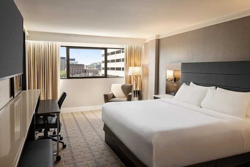 Crowne Plaza Knoxville Downtown University in Knoxville, Tennessee, United States