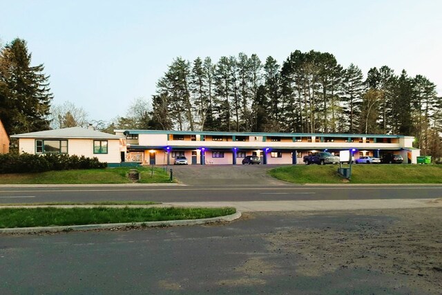 Davey's Extended Stay Motel in Ironwood, Michigan, United States