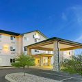 Days Inn & Suites by Wyndham Castle Rock