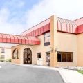 Days Inn & Suites by Wyndham Kalamazoo
