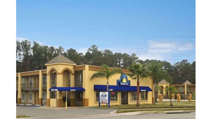 Days Inn by Wyndham Brunswick/St. Simons Area in Brunswick, Georgia, United States