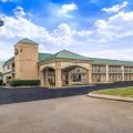 Days Inn by Wyndham Clarksville North