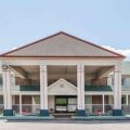 Days Inn by Wyndham Columbus IN