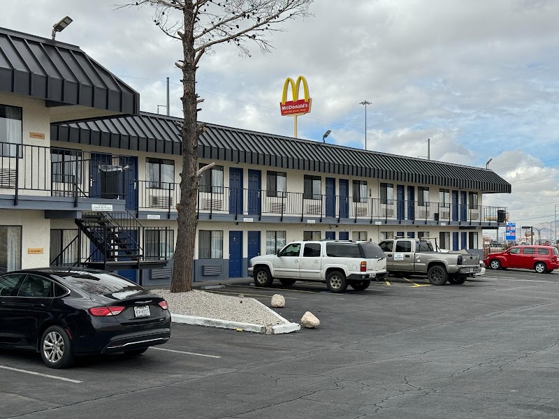 Days Inn by Wyndham El Paso Airport East in El Paso, Texas, United States