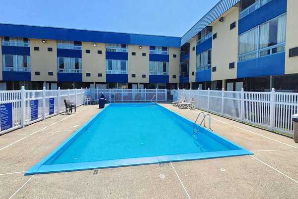 Days Inn by Wyndham Fort Wright Cincinnati Area in Fort Mitchell, Kentucky, United States