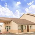 Days Inn by Wyndham Hannibal