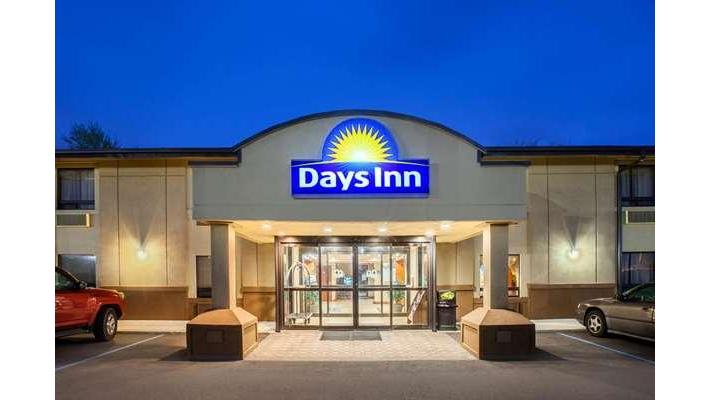 Days Inn by Wyndham Iselin / Woodbridge in Iselin, New Jersey, United States