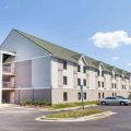 Days Inn by Wyndham Lanham Washington D.C
