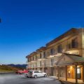 Days Inn by Wyndham Medford