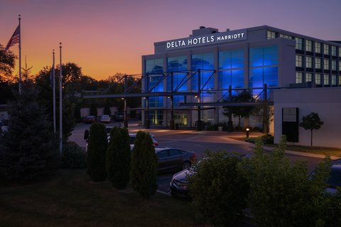 Delta Hotels by Marriott Milwaukee Northwest in Menomonee Falls, Wisconsin, United States