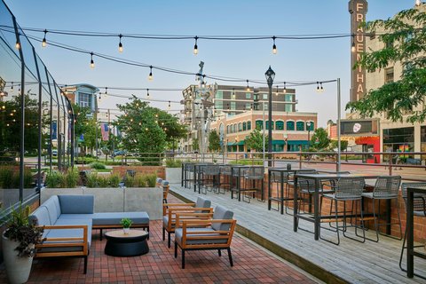 Delta Hotels by Marriott Muskegon Convention Center in Muskegon, Michigan, United States