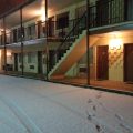 Deluxe Inn