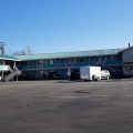 Deluxe Inn