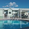 Destin Inn & Suites
