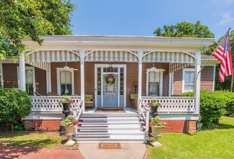 Devereaux Shields House in Natchez, Mississippi, United States