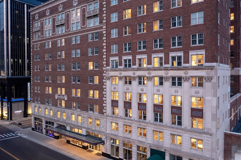DoubleTree Suites by Hilton Detroit Downtown - Fort Shelby in Detroit, Michigan, United States