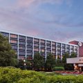 DoubleTree by Hilton Hotel Charlottesville