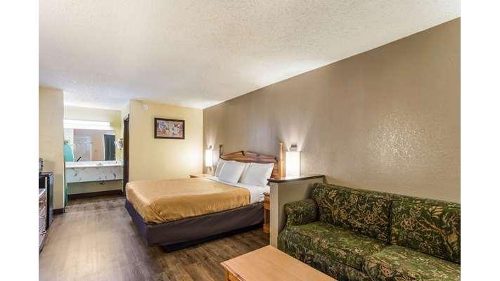 Econo Lodge Clinton in Clinton, Mississippi, United States