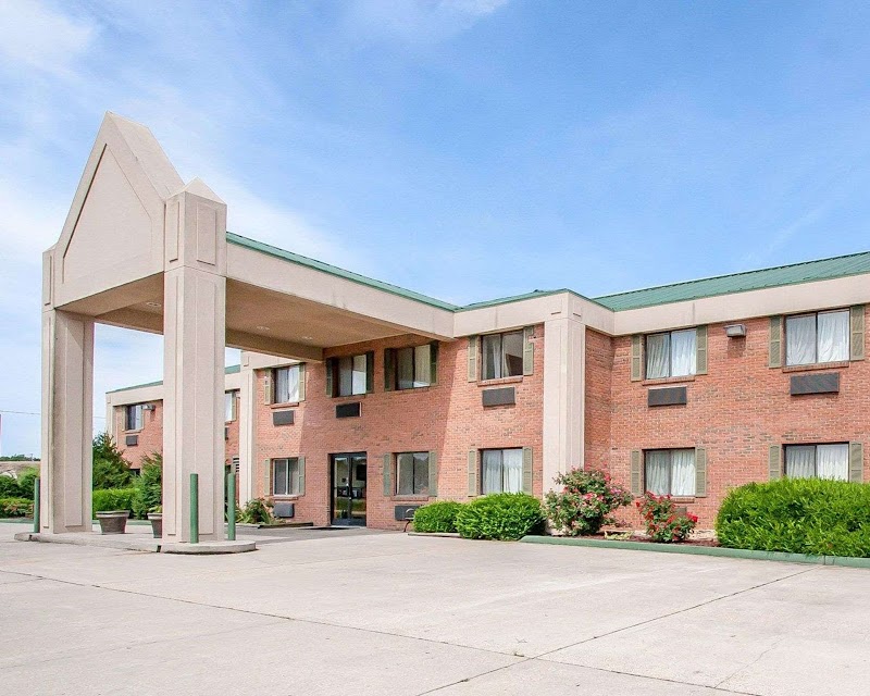 Econo Lodge Inn & Suites Cape Girardeau in Cape Girardeau, Missouri, United States