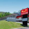 Econo Lodge Near Bluefield College