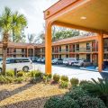 Econo Lodge Panama City