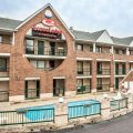 Econo Lodge & Suites Lake Norman