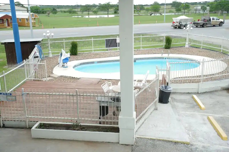 Executive Inn of Giddings in Giddings, Texas, United States