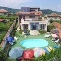 Family Hotel The House