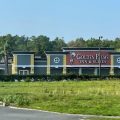 Golden Palms Inn & Suites