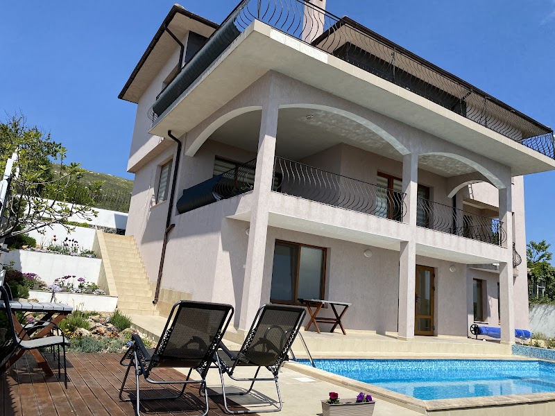 Guest House Sea Paradise Villa in Balchik, Bulgaria