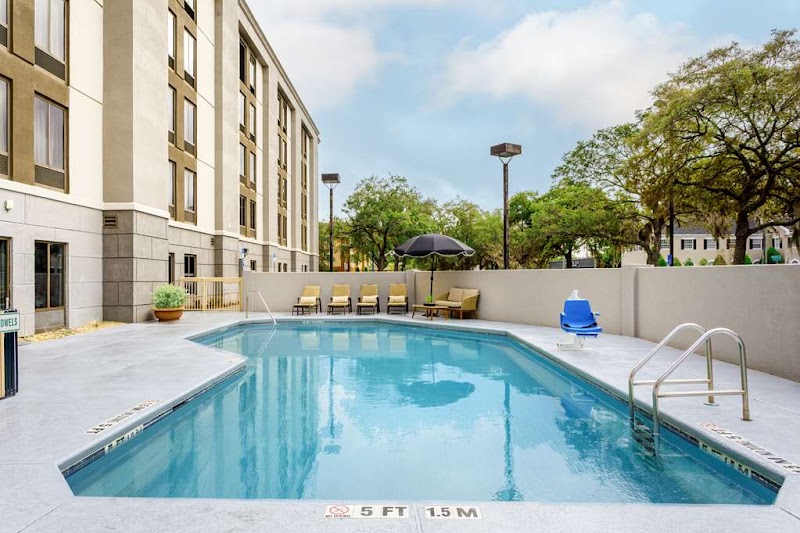 Hampton Inn Jacksonville Downtown I-95 in Jacksonville, Florida, United States