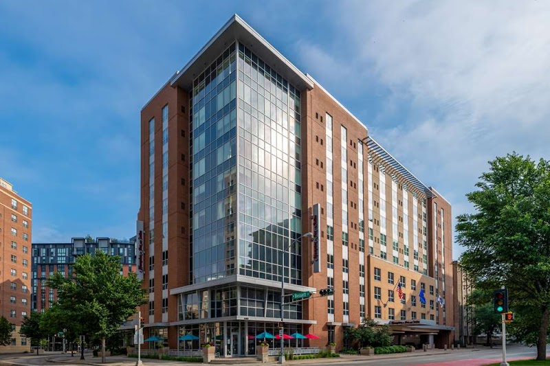 Hampton Inn & Suites Madison/Downtown in Madison, Wisconsin, United States