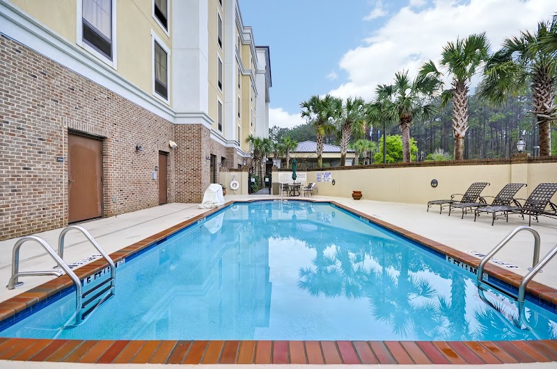 Hampton Inn & Suites North Charleston-University Blvd in North Charleston, South Carolina, United States