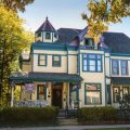 Harrison House Bed & Breakfast
