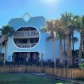 Hibiscus Oceanfront Resort