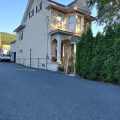 Hillcrest Bed & Breakfast